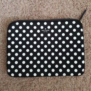 Laptop/tablet holder